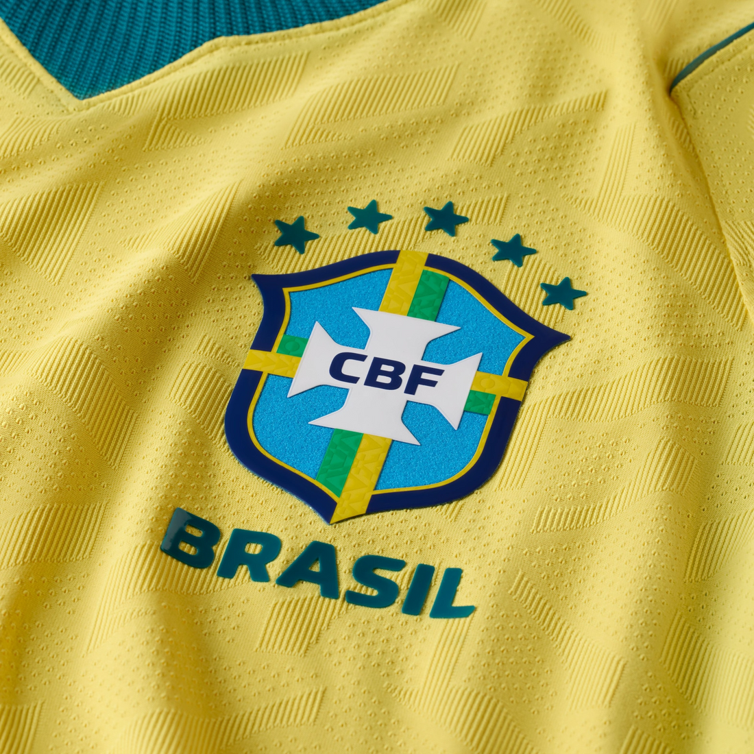 Embroidered Home 26/27 Player Edition Shirt