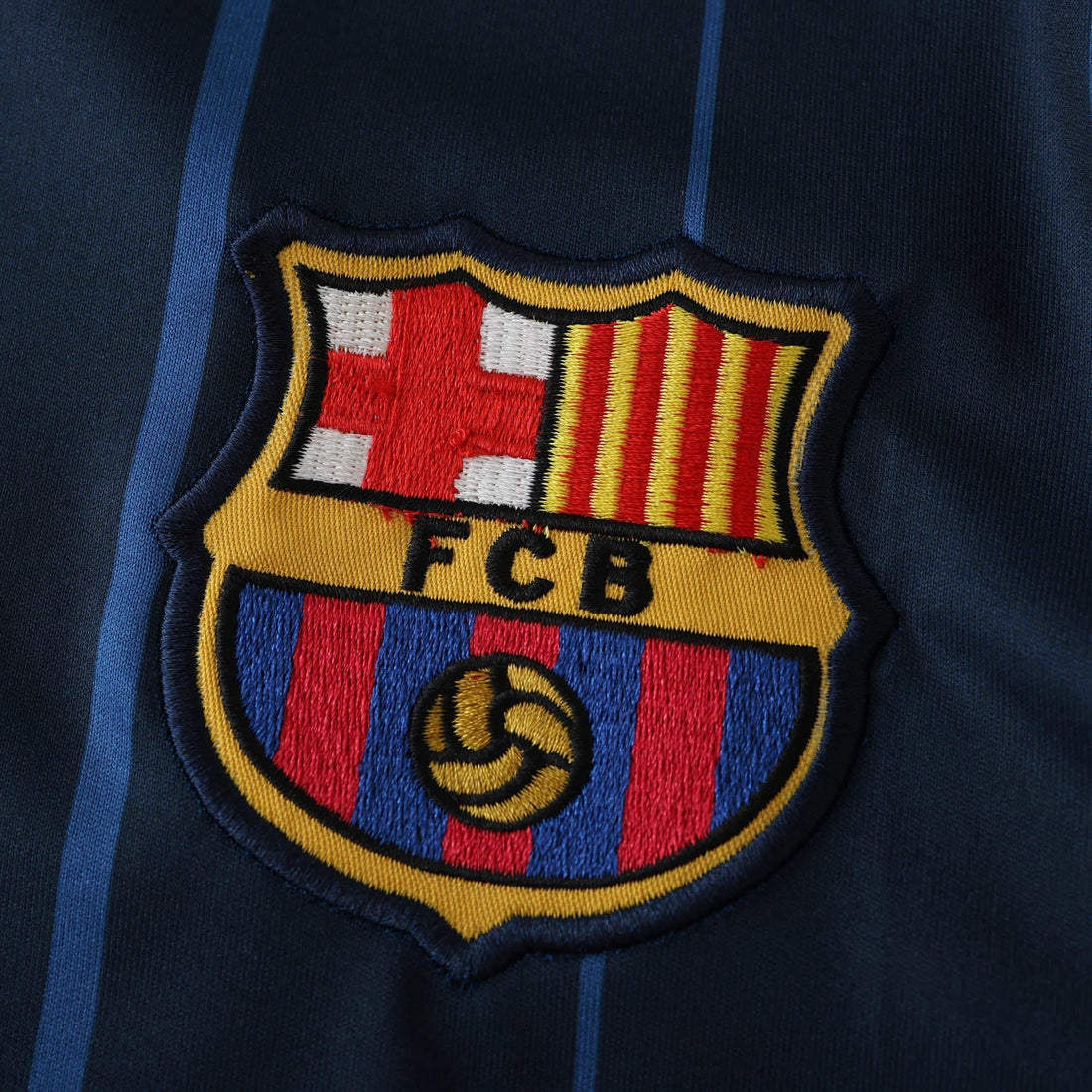 Retro Away 2004/05 Shirt