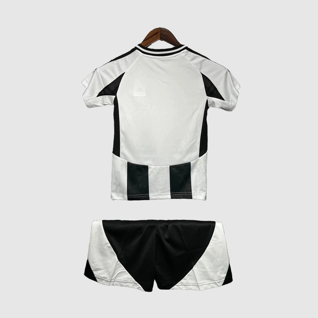 Home 24/25 Kids Shirt Kit