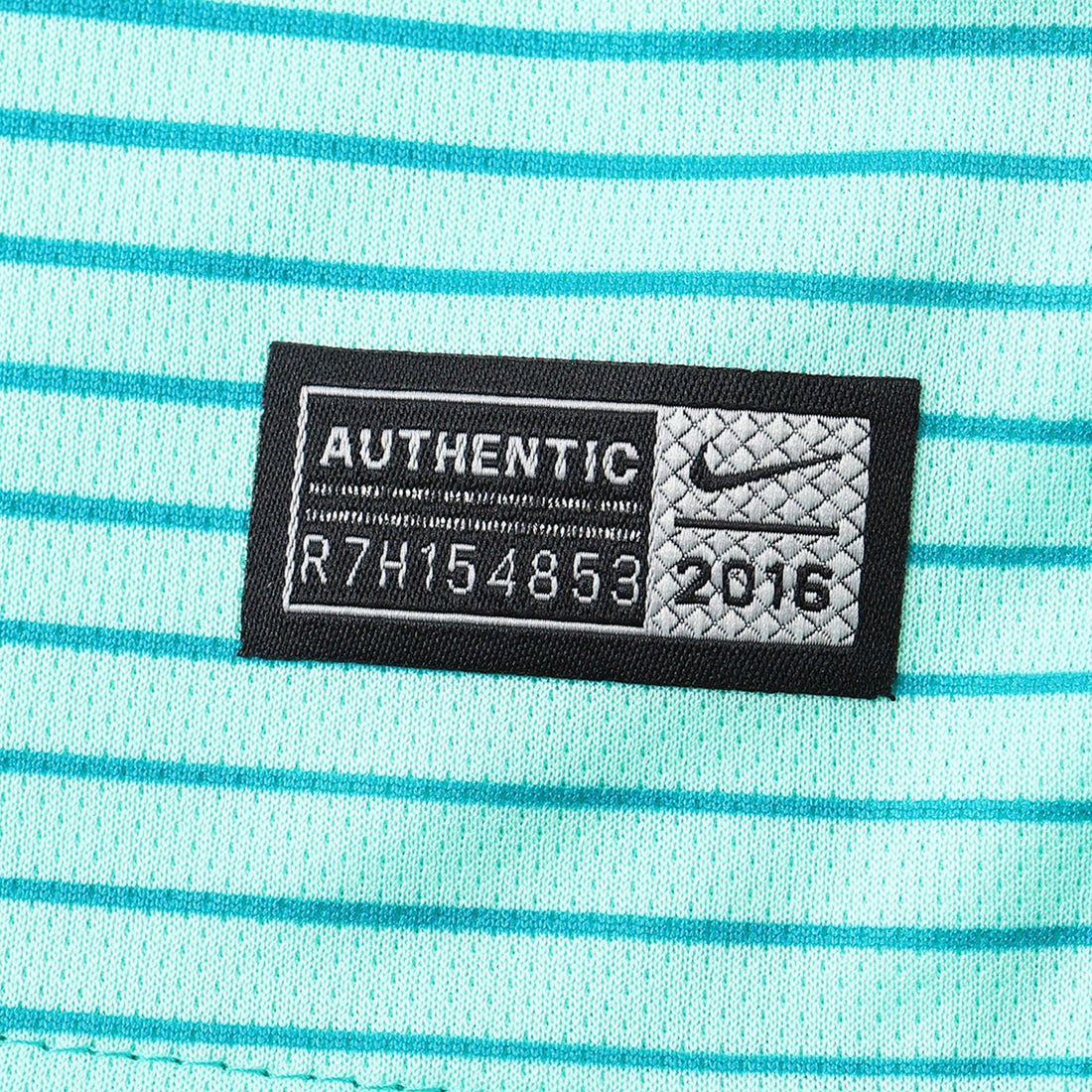 Retro Third 2016/17 Shirt