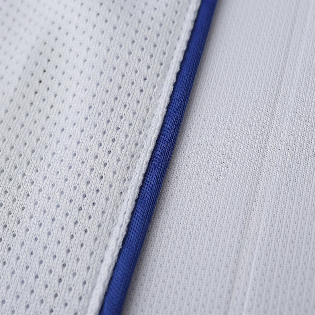 Retro Away 2004/05 Shirt
