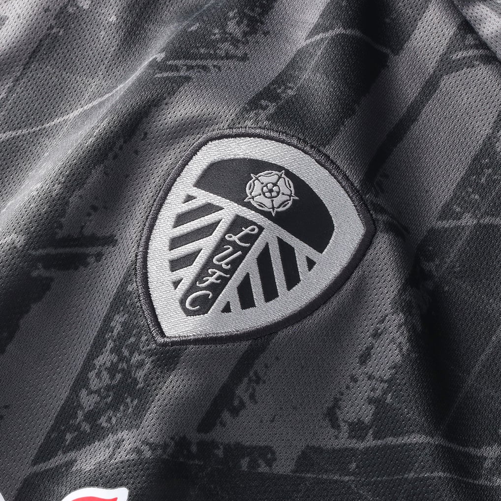 Third 26/27 Men’s Shirt