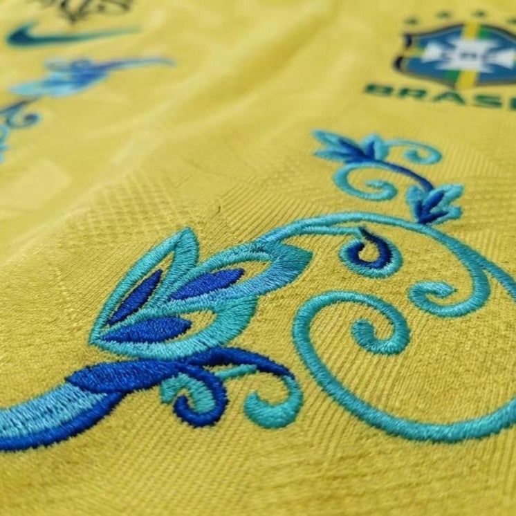 Embroidered Home 26/27 Player Edition Shirt